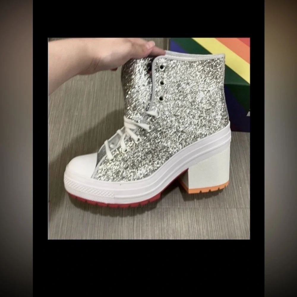 Converse Chuck 70 De Luxe Heel Pride High Top Silver Glitter Shoe Size 10.5 NWT